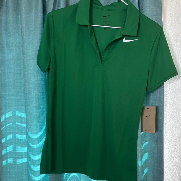 Nike Women's Green Button Down Shirt - Picture 1 of 5